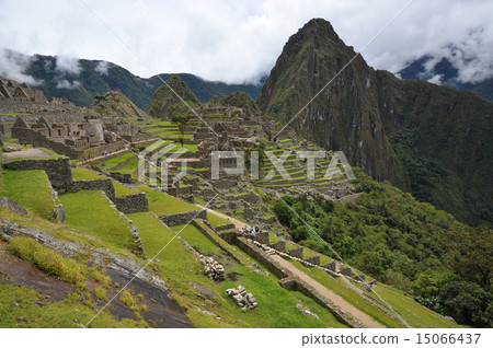 Peru Machu Picchu Distant view Peru Machu Picchu Distant view 15066437