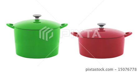 green and red saucepan isolated green and red saucepan isolated 15076778