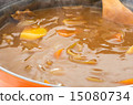 Curry simmering 15080734