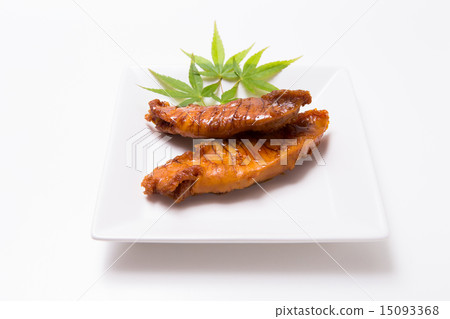 煮鯖魚蛋 15093368