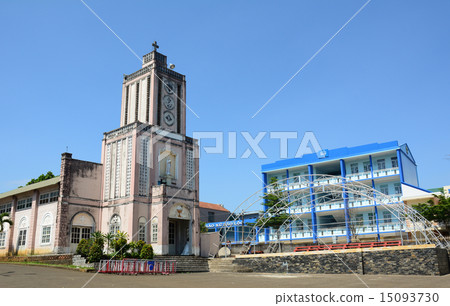 Old beautiful church in Vietnam 15093730