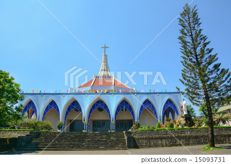 Old beautiful church in Vietnam 15093731