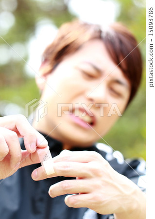 Exercise injury (training sports gymnastics medical medical accident care support) 15093786