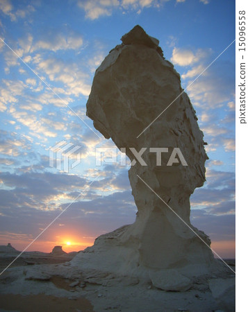 Egyptian White Desert 15096558