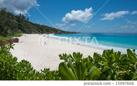 Petit Anse beach, La Digue island, Seychelles 15097608