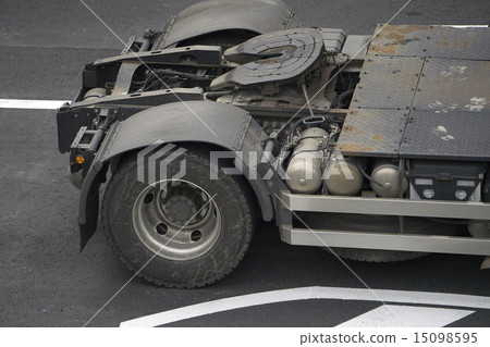 牽引車後輪 15098595