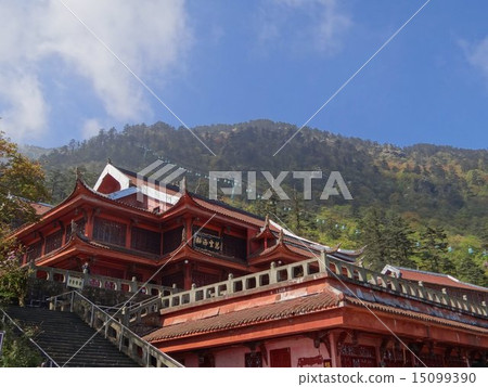 Mt. Emeishan Embankment in China and Ropeway Mt. Emeishan Embankment in China and Ropeway 15099390
