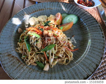 Mie goreng 15103859