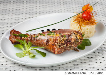 chicken legs with garnish on a light background 15105084