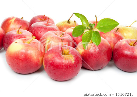 Ripe red apples with a leaf 15107213