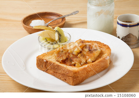 Coconut banana toast 15108060