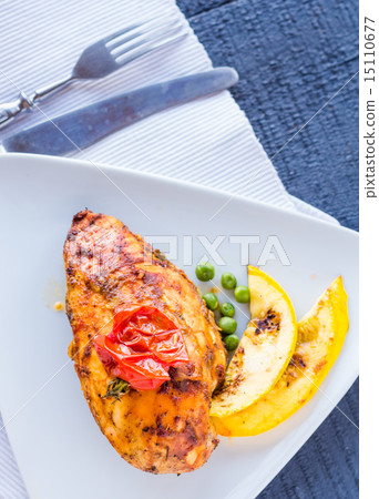 whole chicken fillet baked in a spicy sauce 15110677