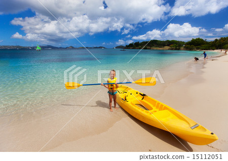 Little girl with kayak Little girl with kayak 15112051