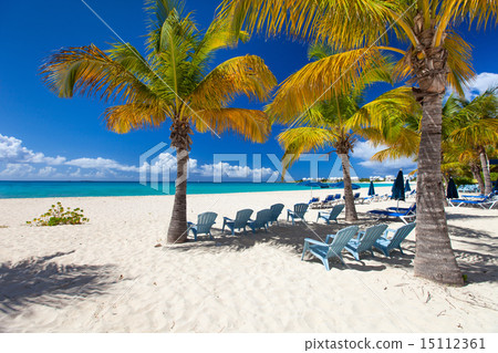 Beautiful Caribbean beach Beautiful Caribbean beach 15112361