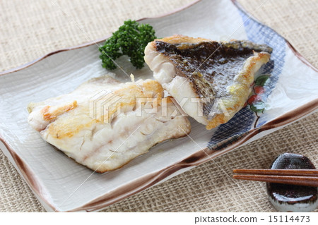 Grilled fish of Isaki 15114473