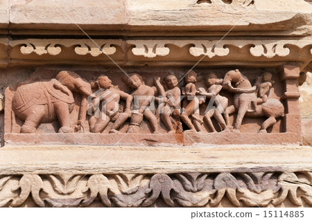 Stone sculptures on Kandariya Mahadeva temple Stone sculptures on Kandariya Mahadeva temple 15114885