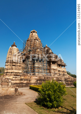 Vishvanath temple in  Khajuraho 15114995