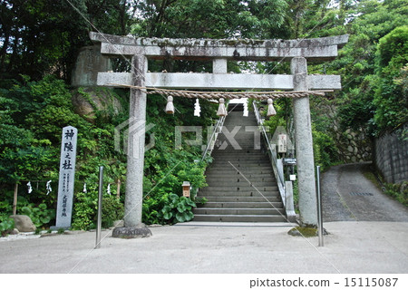 Stone torii and stone steps of Tamakusu Shrine (Shimane prefecture Matsue city Yu Yu-cho Tamazo) 15115087