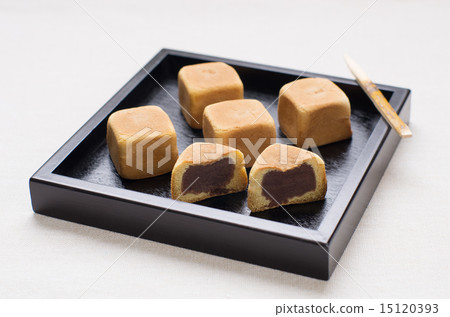 六角燃燒（水平位置/中間） 15120393