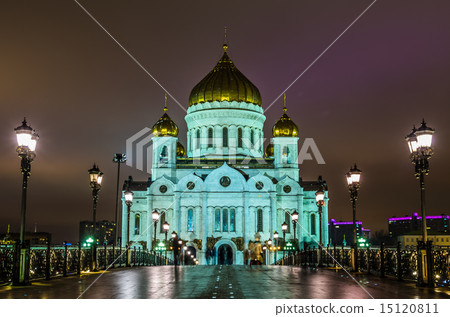 Christ the Savior Cathedral in Moscow 15120811