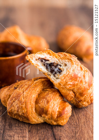 bite croissant with chocolate, french baking bite croissant with chocolate, french baking 15121527