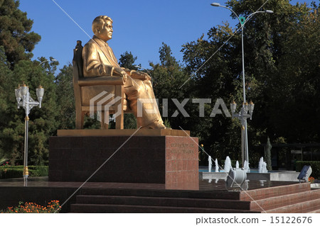 Monument to the first President of Turkmenistan  15122676