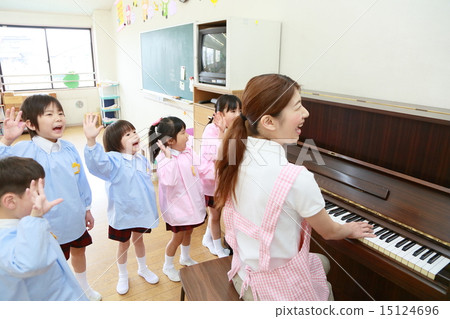 Kindergarten image 15124696