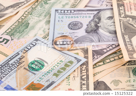 different dollar bills 15125322