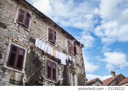Common house of the old town of Kotor, Montenegro 15130222