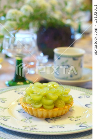 Tart 15132011