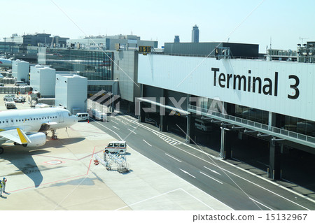 Terminal 3 15132967