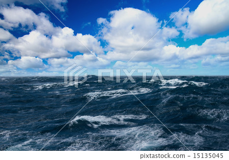 Storm sea Storm sea 15135045