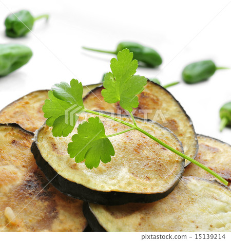 eggplant chips 15139214