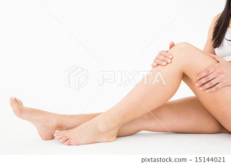 Natural woman with knee pain 15144021