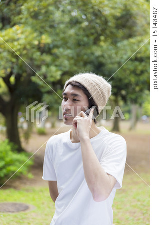 Male casual smartphone conversation Male casual smartphone conversation 15148487