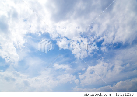 藍天和雲彩 藍天和雲彩 15151256