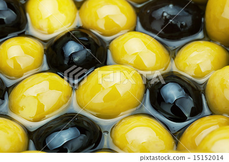 Green and black olives 15152014