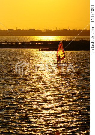 Sunset Windsurfing 15154891