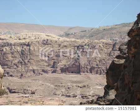 Pestle ruins of World Heritage Mountain trails to Eddil 15157081