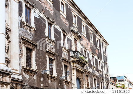 baroque style urban house in Catania city 15161893