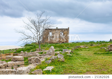 ancient ruins in Morgantina archaeological area 15162026