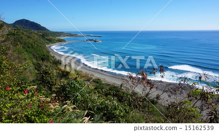 Beautiful coastline Beautiful coastline 15162539