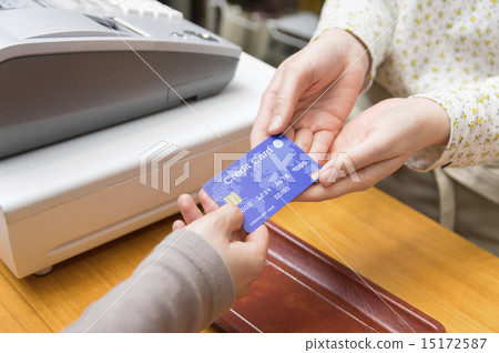 By credit By credit 15172587