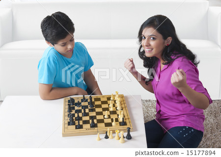 15177894