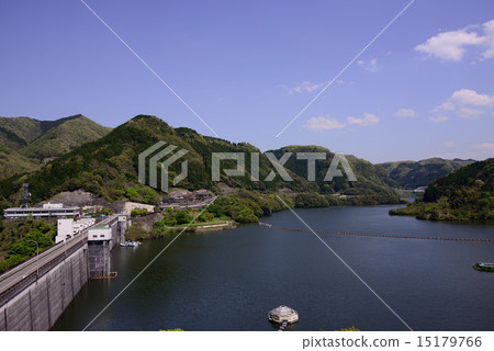 Yayaki水壩的風景 15179766