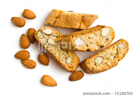 cantuccini cookies and almonds 15180703