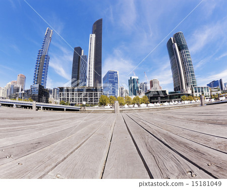 View of Southbank area in Melbourne CBD 15181049