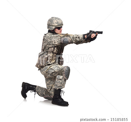 soldier shoots a gun 15185855