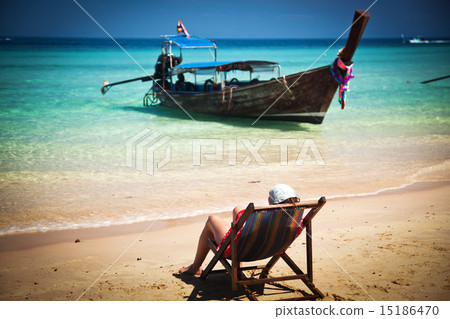 Exotic beach holiday background Exotic beach holiday background 15186470