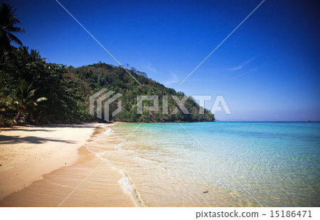 Untouched tropical beach, Thailand Untouched tropical beach, Thailand 15186471